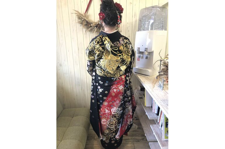 後ろ姿
